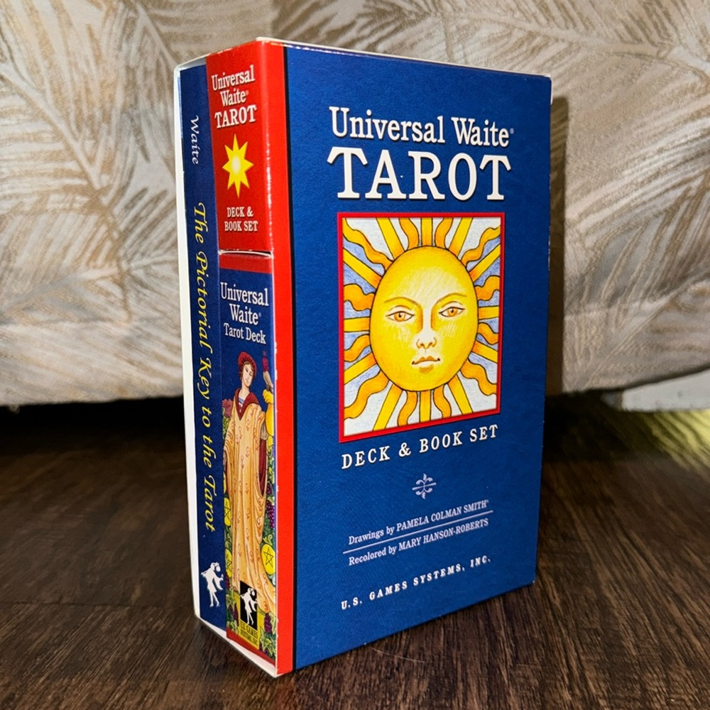 Tarot deck and book set Universal Waite